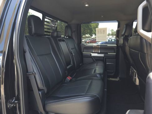Used 2018 Ford F150 Lariat w/ Max Trailer Tow Package AWD/4WD image 17