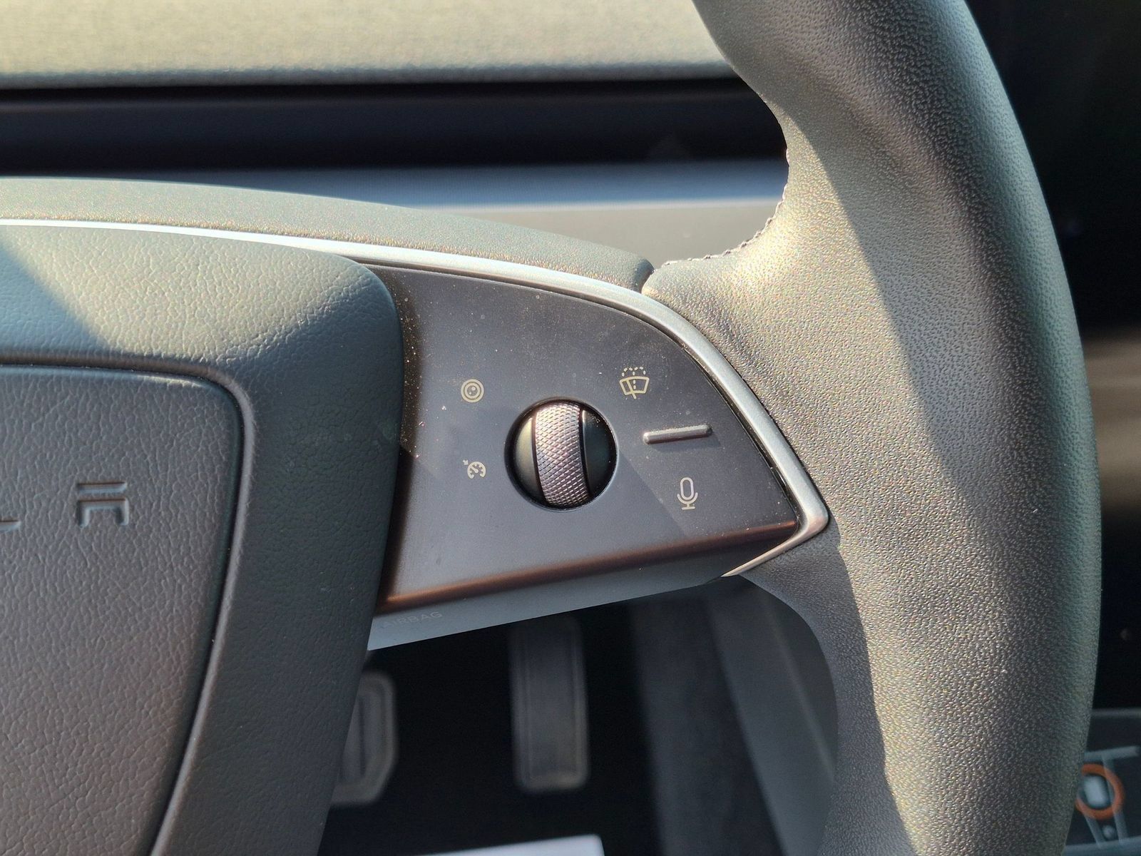 Used 2025 Tesla Model 3 Long Range RWD image 18