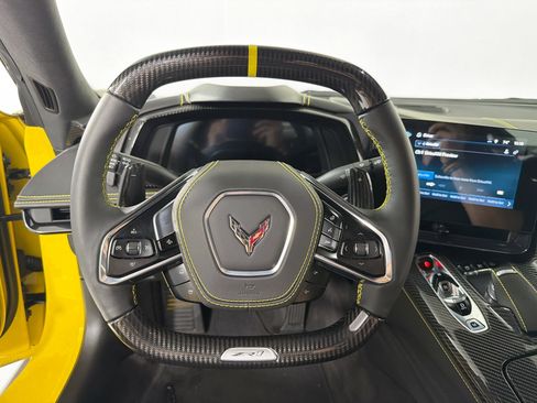 Used 2025 Chevrolet Corvette ZR1 w/ ZR1 Carbon Fiber Aero Package RWD image 12