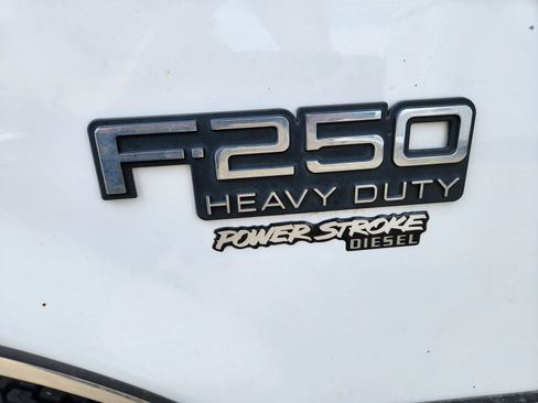 Used 1997 Ford F250 4x4 SuperCab Heavy Duty image 4