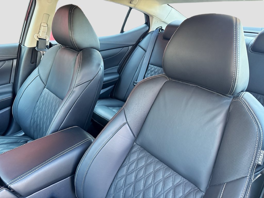 Used 2023 Nissan Maxima Platinum w/ Sport Mat Group FWD image 22