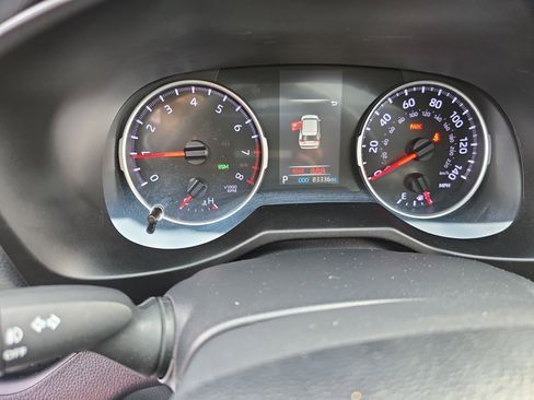 Used 2019 Toyota RAV4 XLE image 19