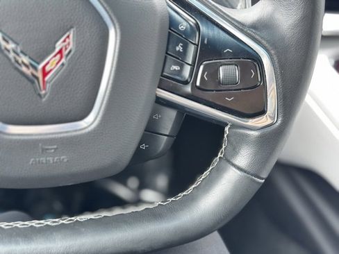 Used 2021 Chevrolet Corvette Stingray Preferred Cpe w/ Z51 Performance Package image 24