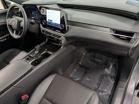 Used 2023 Lexus RX 350 Premium w/ Accessory Package AWD/4WD image 33