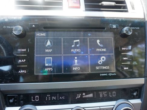 Used 2017 Subaru Outback 2.5i Limited AWD/4WD image 10