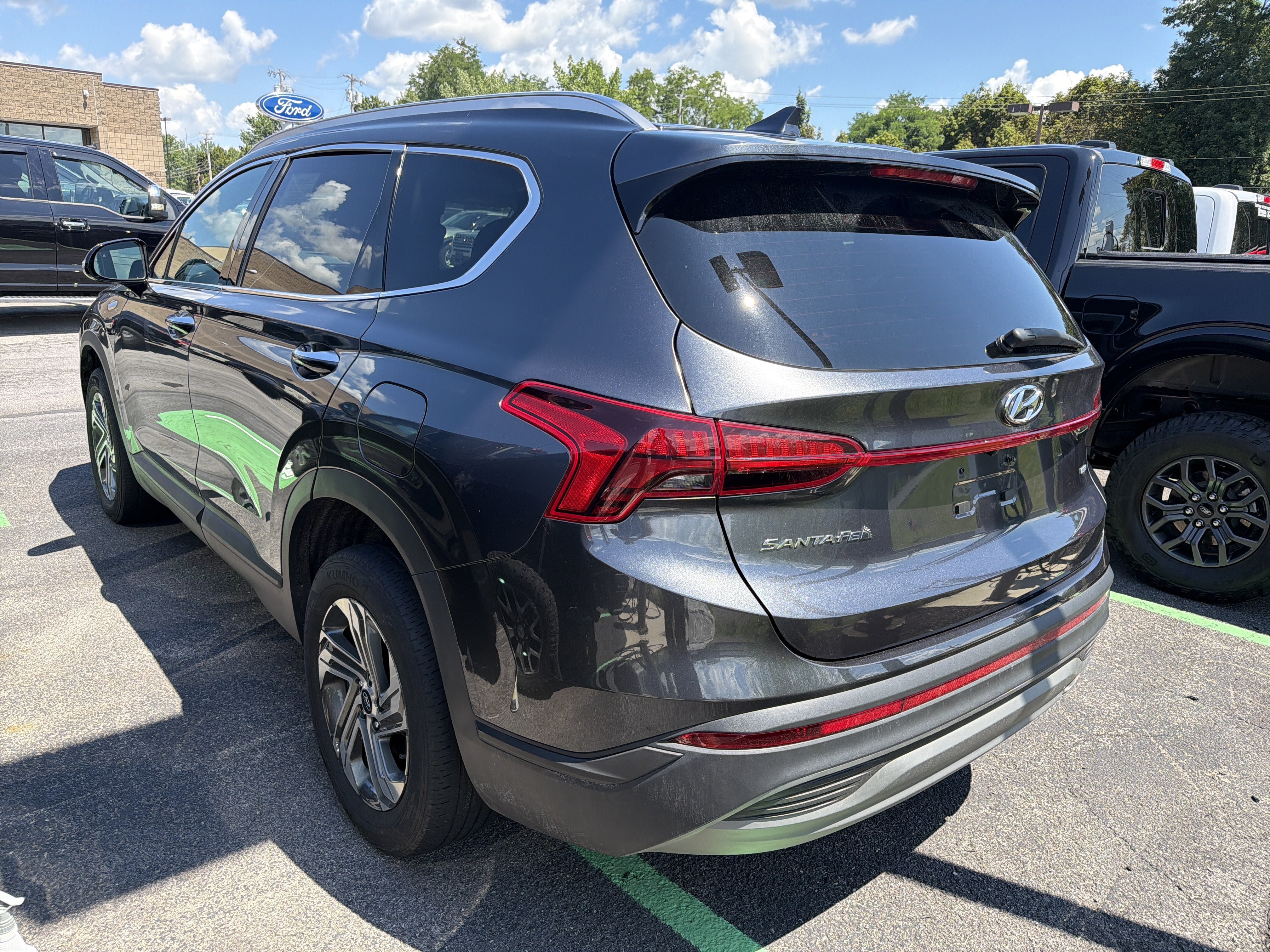Used 2023 Hyundai Santa Fe SEL AWD/4WD image 5