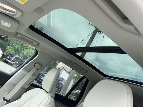 Used 2024 Volvo XC90 B6 Ultimate w/ Protection Package Premier AWD/4WD image 19