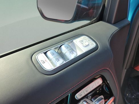 Certified 2025 Mercedes-Benz G 63 AMG 4MATIC image 13