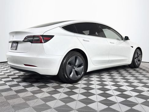 Used 2020 Tesla Model 3 Standard Range Plus RWD image 26