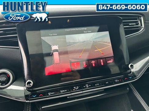 Used 2023 Jeep Wagoneer 4WD w/ Premium Group I image 31