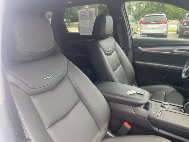 Used 2024 Cadillac XT5 Luxury AWD/4WD image 34