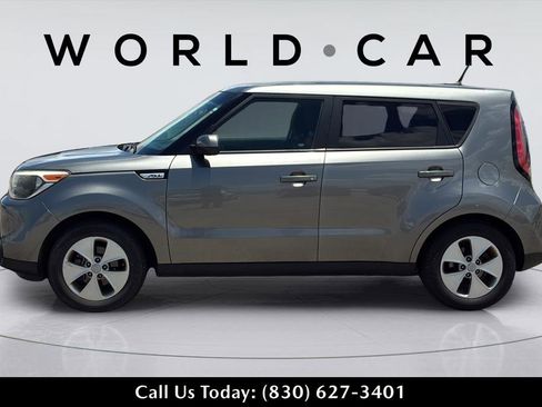 Used 2016 Kia Soul FWD image 12