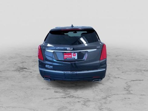 Used 2017 Cadillac XT5 Luxury w/ Driver Awareness Package AWD/4WD image 9