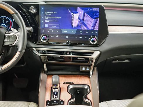 Used 2024 Lexus RX 350 Premium Plus w/ Convenience Package image 13