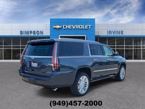 Used 2019 Cadillac Escalade ESV Platinum AWD/4WD image 8