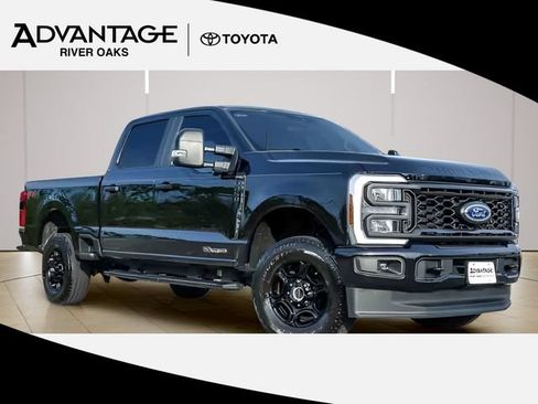Used 2024 Ford F250 XL w/ STX Appearance Package AWD/4WD image 1