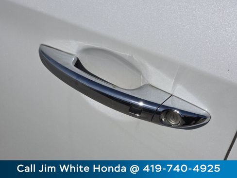 Used 2017 Hyundai Sonata Limited 2.0T FWD image 13