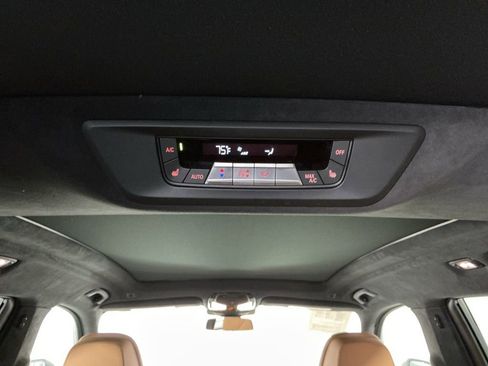Certified 2024 BMW X7 xDrive40i AWD/4WD image 28