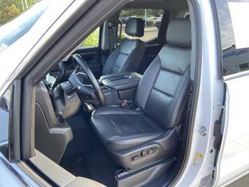 Used 2025 GMC Sierra 1500 SLT RWD image 21