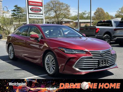 Used 2019 Toyota Avalon Limited w/ All Weather Liner Package