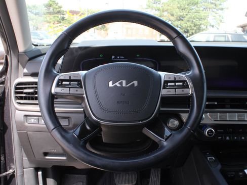 Used 2024 Kia Telluride S w/ S Sunroof Package AWD/4WD image 9