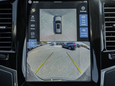 Certified 2024 Volvo XC90 B6 Ultimate AWD/4WD image 43
