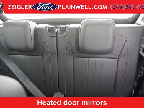 Used 2024 Volkswagen Tiguan Wolfsburg Edition FWD image 12