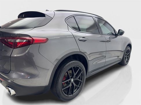 Used 2021 Alfa Romeo Stelvio Sprint w/ Nero Edizione image 13