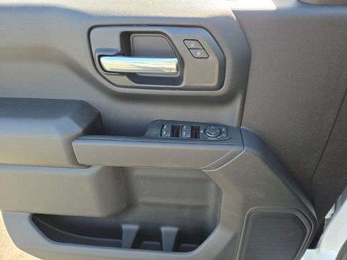 New 2026 Chevrolet Silverado 1500 Custom Trail Boss AWD/4WD image 9