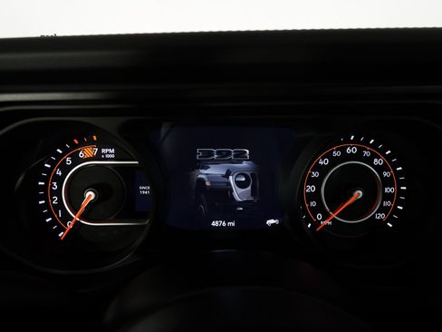 Used 2024 Jeep Wrangler Unlimited Rubicon 392 image 18