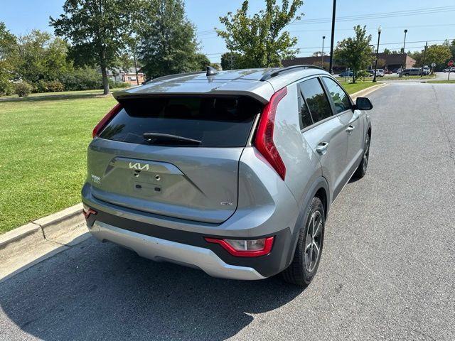 Certified 2023 Kia Niro LX FWD image 22