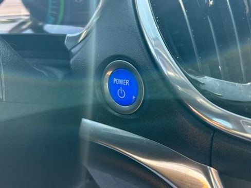 Used 2016 Chevrolet Volt Premier w/ Driver Confidence Package FWD image 51