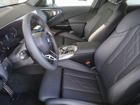 New 2026 BMW X3 xDrive30i w/ M Sport Package AWD/4WD image 14