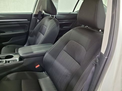 Used 2020 Nissan Altima 2.5 SV image 28