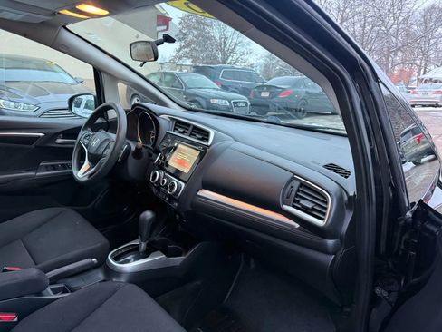 Used 2015 Honda Fit EX image 19