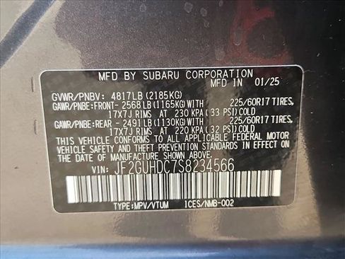 Used 2025 Subaru Crosstrek 2.5i Premium AWD/4WD image 18