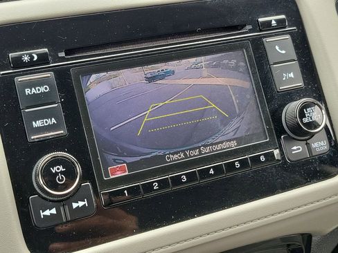 Used 2020 Honda HR-V LX image 30
