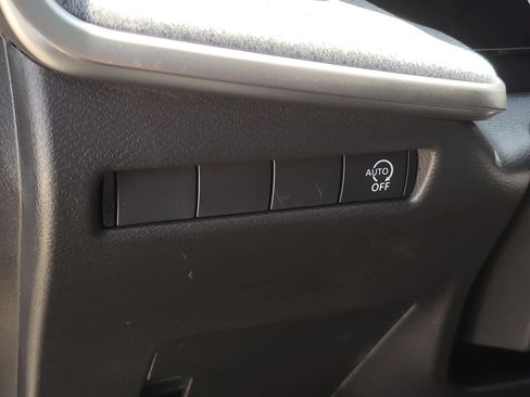 New 2026 Nissan Kicks SV w/ SV Premium Package FWD image 18