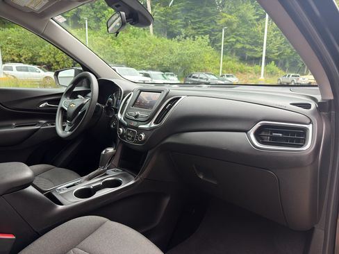 Used 2020 Chevrolet Equinox LT FWD image 20