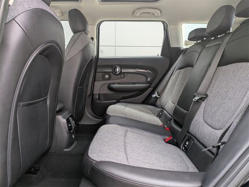 Used 2017 MINI Cooper Clubman S image 13