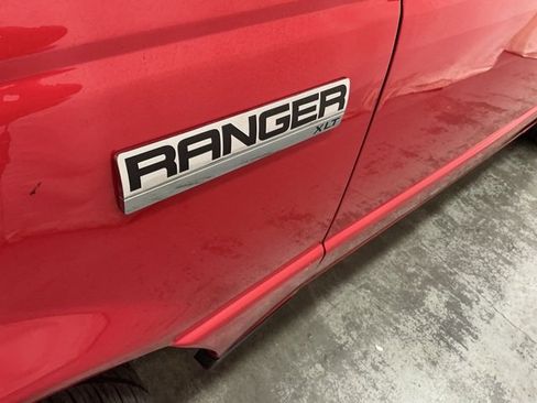 Used 2011 Ford Ranger XLT image 8