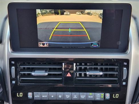 Used 2023 Lexus GX 460 Premium image 13