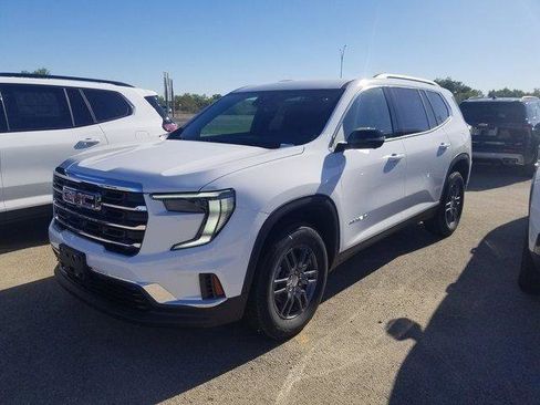 New 2026 GMC Acadia Elevation image 2