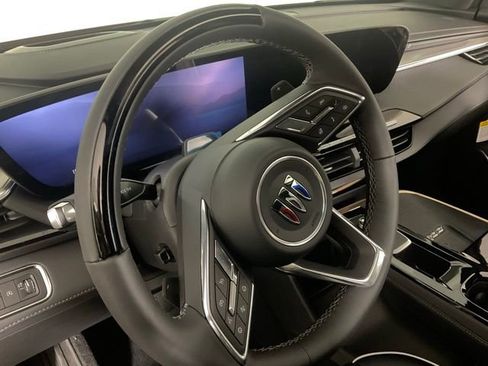 New 2025 Buick Enclave Avenir w/ Super Cruise Package image 23