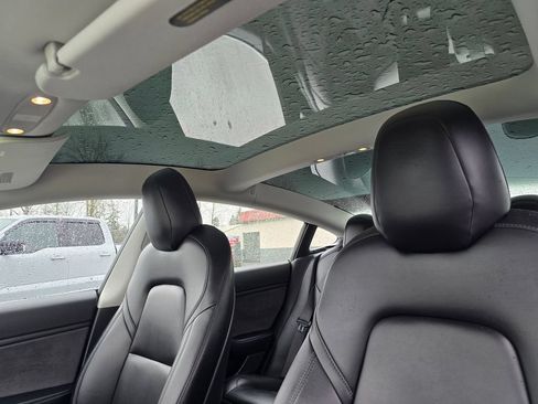 Used 2018 Tesla Model 3 Long Range AWD/4WD image 19