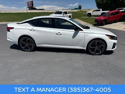 New 2026 Nissan Altima 2.5 SR w/ SR Premium Package
