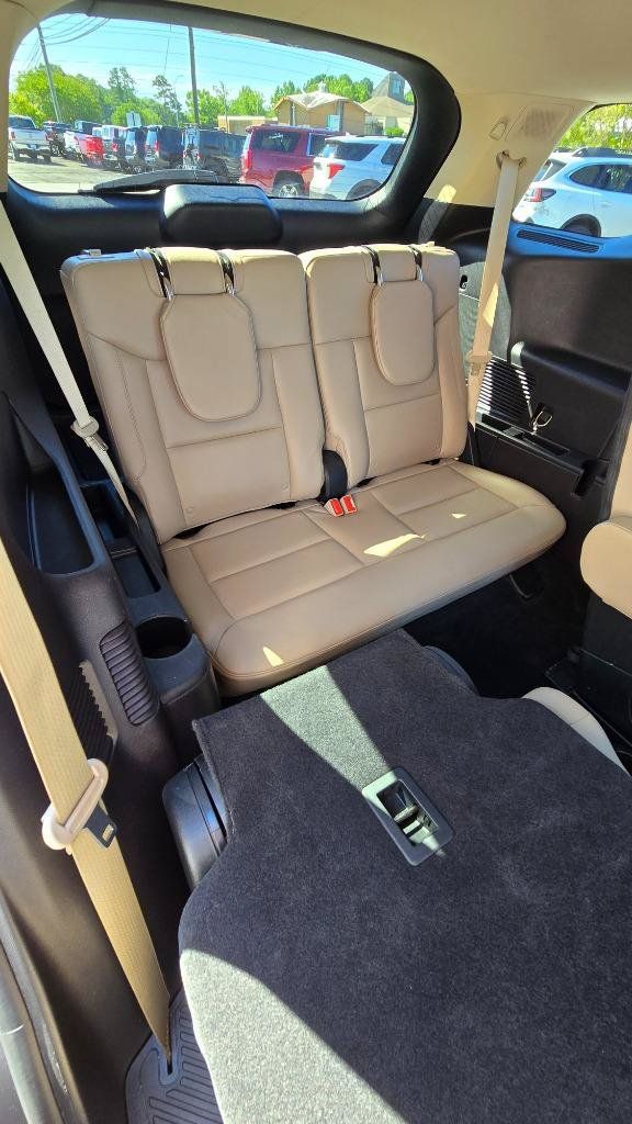 Used 2021 Ford Explorer Limited w/ Equipment Group 301A RWD image 30