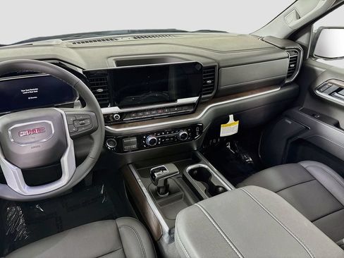 New 2026 GMC Sierra 1500 SLT w/ SLT Premium Plus Package AWD/4WD image 24