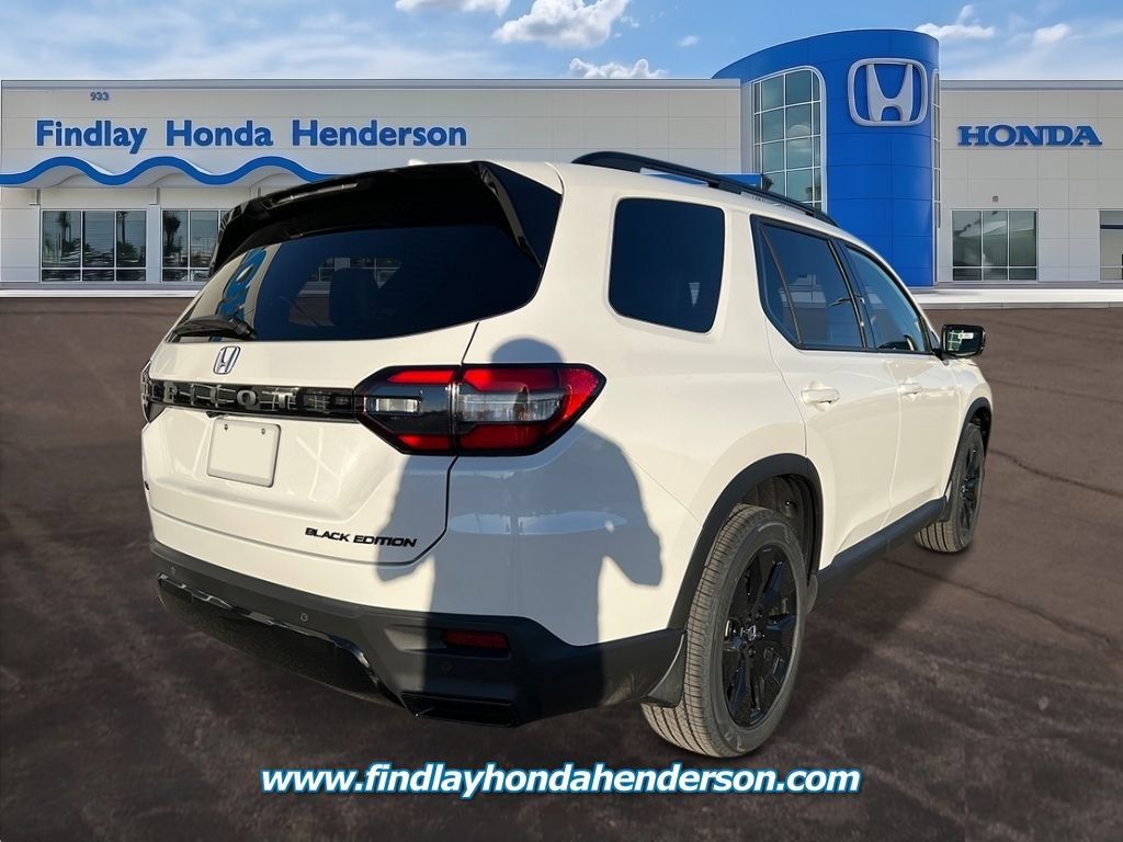 New 2026 Honda Pilot Black Edition image 5