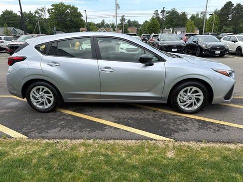 Used 2025 Subaru Impreza 2.0i AWD/4WD image 4